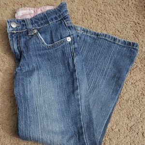⭐SALE 4/$20⭐Girls levi flare jeans size 6